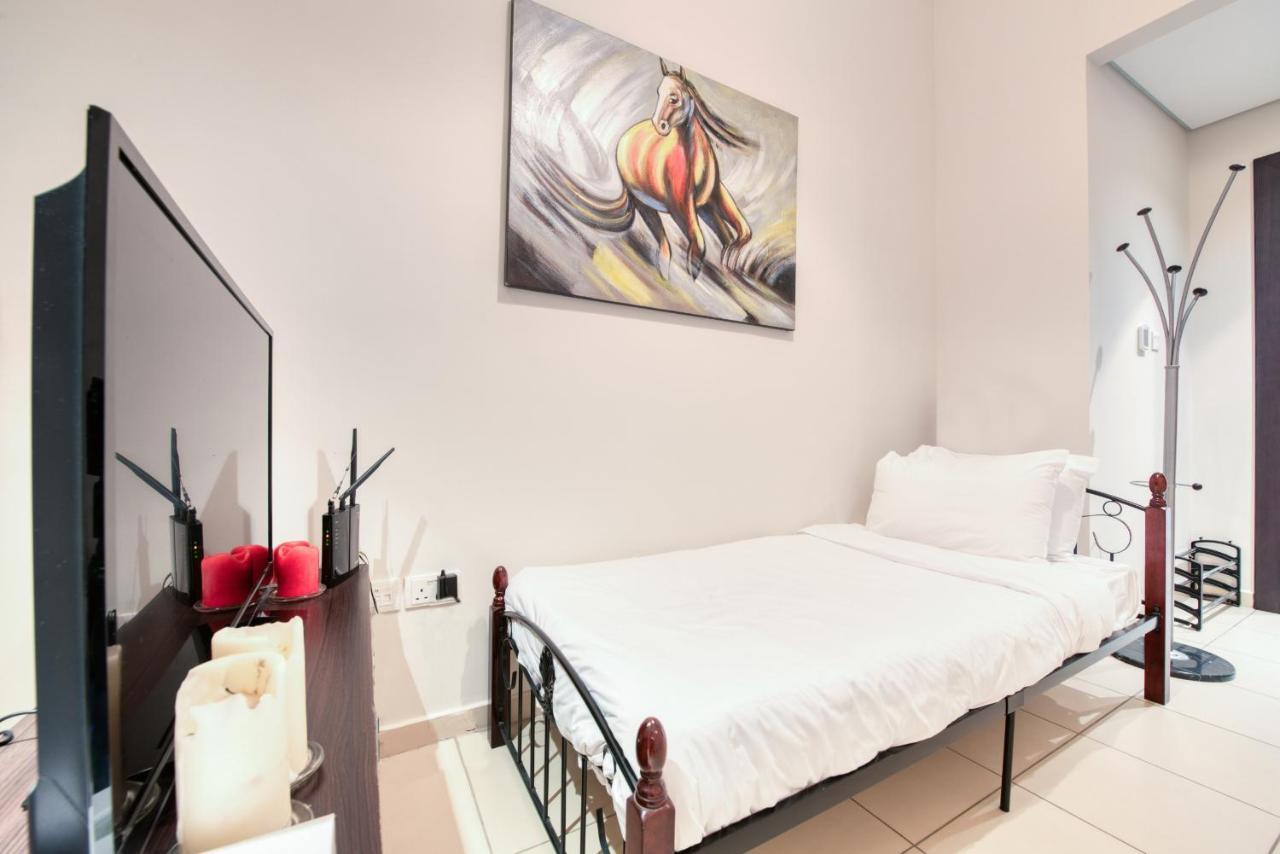 Maison Privee - Big, Bright, Luxury Marina Views Apt Next To Beach Dubai Eksteriør billede