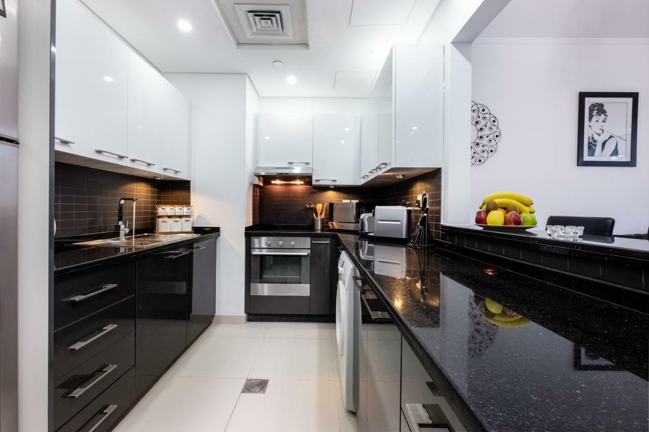 Maison Privee - Big, Bright, Luxury Marina Views Apt Next To Beach Dubai Eksteriør billede
