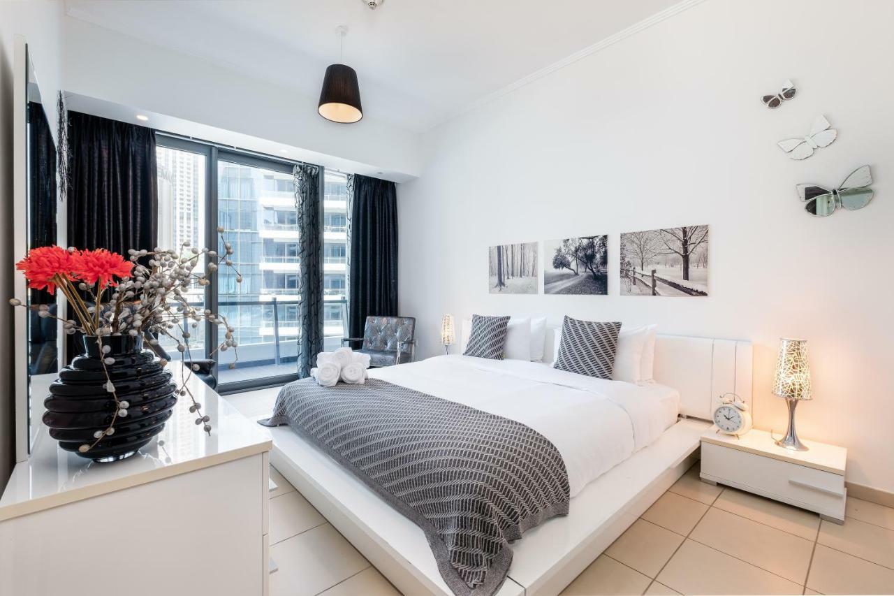 Maison Privee - Big, Bright, Luxury Marina Views Apt Next To Beach Dubai Eksteriør billede